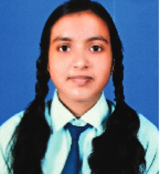 Arushi Kumari, JAC board achiever from SPHS Ranchi