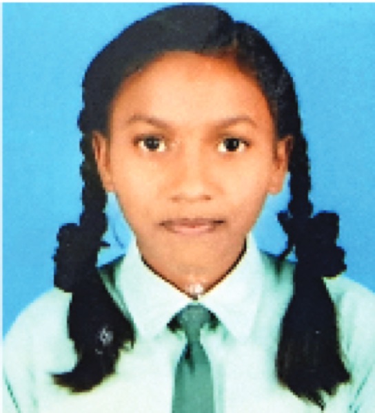 Yachika Kumari, JAC board achiever from SPHS Ranchi
